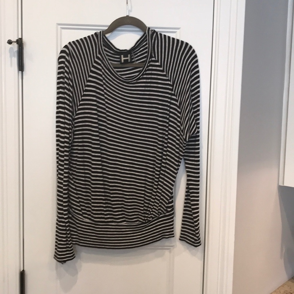 Bordeaux sweater